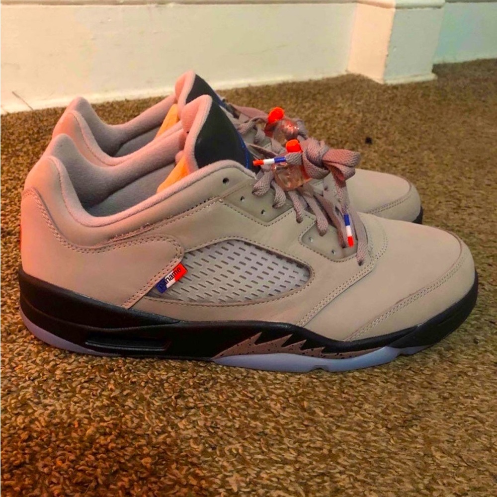 Air Jordan 5 Retro Low PSG